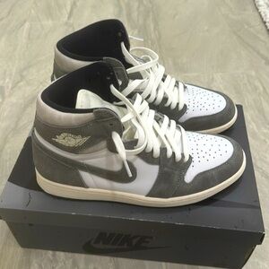 Used worn twice little box damage